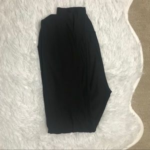 LuLaRoe OS black leggings